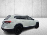 Used 2022 Volkswagen Atlas SE w/ Black Wheel Package image 5
