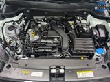 Used 2025 Volkswagen Taos SE image 5