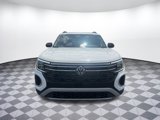 New 2025 Volkswagen Atlas Peak Edition SE image 5