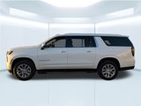 New 2025 Chevrolet Suburban Premier image 2