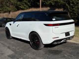 New 2025 Land Rover Range Rover Sport Dynamic SE image 3