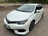 Used 2018 Toyota Corolla iM image 2
