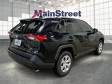 Used 2024 Toyota RAV4 LE image 5