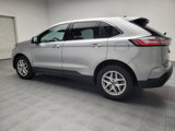 Used 2022 Ford Edge SEL image 3