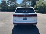 New 2025 Volkswagen Atlas SE image 4