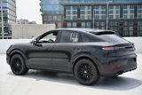 Used 2024 Porsche Cayenne Coupe image 3