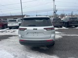 New 2025 Jeep Grand Cherokee L Laredo image 4