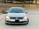 Used 2016 Volkswagen Passat 1.8T S image 2