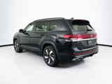 Used 2024 Volkswagen Atlas SE image 5