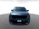Used 2024 Kia Sorento S image 4
