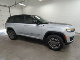 Certified 2022 Jeep Grand Cherokee Trailhawk w/ Luxury Tech Group III image 2