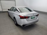 Used 2023 Nissan Altima 2.5 SV image 5