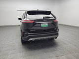 Used 2020 Ford Edge SEL image 6