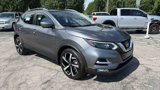 Used 2022 Nissan Rogue Sport SL image 2
