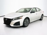 Used 2024 Nissan Altima 2.5 SV image 3