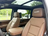 New 2025 Chevrolet Suburban High Country image 6