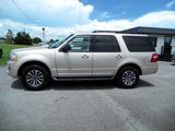 Used 2017 Ford Expedition XLT image 2