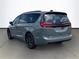 New 2025 Chrysler Pacifica Limited image 5