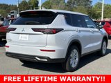 New 2025 Mitsubishi Outlander ES image 6