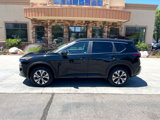 Used 2023 Nissan Rogue SV image 2
