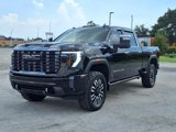 Used 2024 GMC Sierra 2500 Denali Ultimate image 3