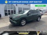 Used 2023 Toyota Highlander L image 2