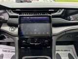 Used 2022 Jeep Grand Cherokee L Limited w/ Black Appearance Package image 5