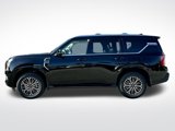 New 2025 Nissan Armada Platinum image 3