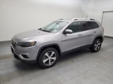 Used 2019 Jeep Cherokee Limited image 2