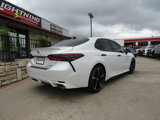 Used 2018 Toyota Camry XSE image 4