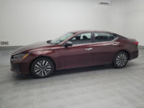 Used 2024 Nissan Altima 2.5 SV image 2