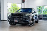 Used 2024 Porsche Cayenne image 2