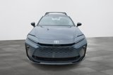 New 2025 Toyota Crown Signia image 2