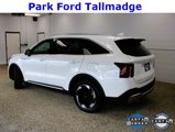 Used 2025 Kia Sorento SX Prestige image 2