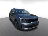 Used 2024 Kia Sorento S image 3