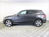 Used 2020 Mercedes-Benz GLC 300 4MATIC image 2