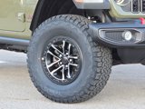 New 2025 Jeep Wrangler Unlimited Rubicon w/ XTREMEE 35" Tire Package image 3