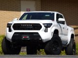 Used 2024 Toyota Tacoma TRD Sport image 2