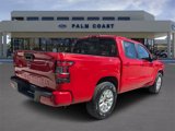 Used 2022 Nissan Frontier SV image 3