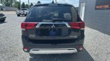 Used 2019 Mitsubishi Outlander SEL image 3