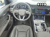 Used 2025 Audi Q8 Premium Plus image 3