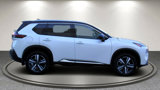 Used 2023 Nissan Rogue SL image 4