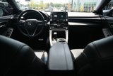 Used 2019 Toyota Avalon Touring image 3