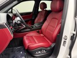 Used 2021 Porsche Cayenne S image 5