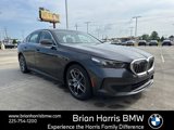 Used 2024 BMW i5 eDrive40i w/ M Sport Package image 3