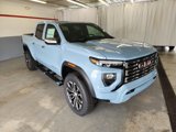 New 2025 GMC Canyon Denali image 3