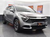 Used 2024 Kia Sportage LX image 2