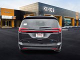 New 2025 Chrysler Pacifica Premium image 5