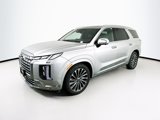 Used 2024 Hyundai Palisade Calligraphy image 3