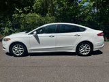Used 2016 Ford Fusion SE w/ Equipment Group 202A image 3